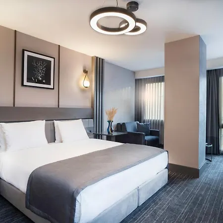 Hotel Arts Taksim 4*