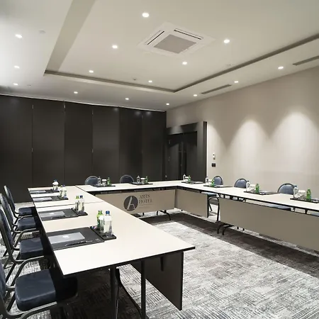 Arts Taksim Hotel 4*