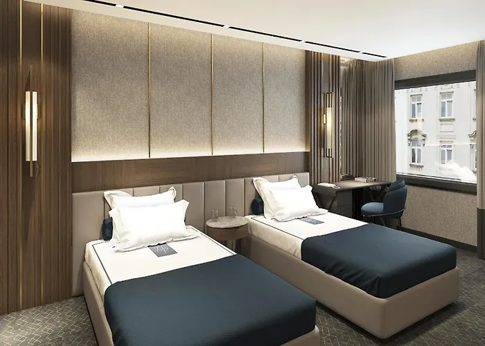 فندق آرتس تقسيم 4*