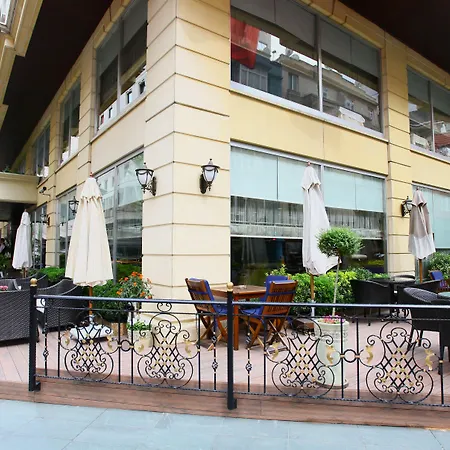 Arts Taksim 4*